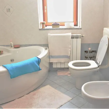 Mare E Monti Bed & Breakfast *
